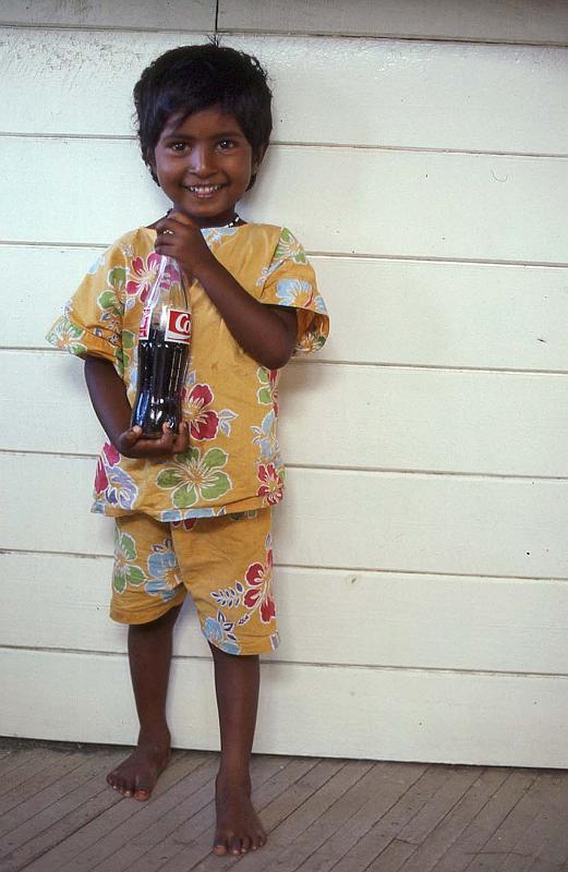 WT 0100 006-34 Fiji.jpg